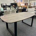 Eetkamertafel Joey Deens ovaal 180cm, Japandi